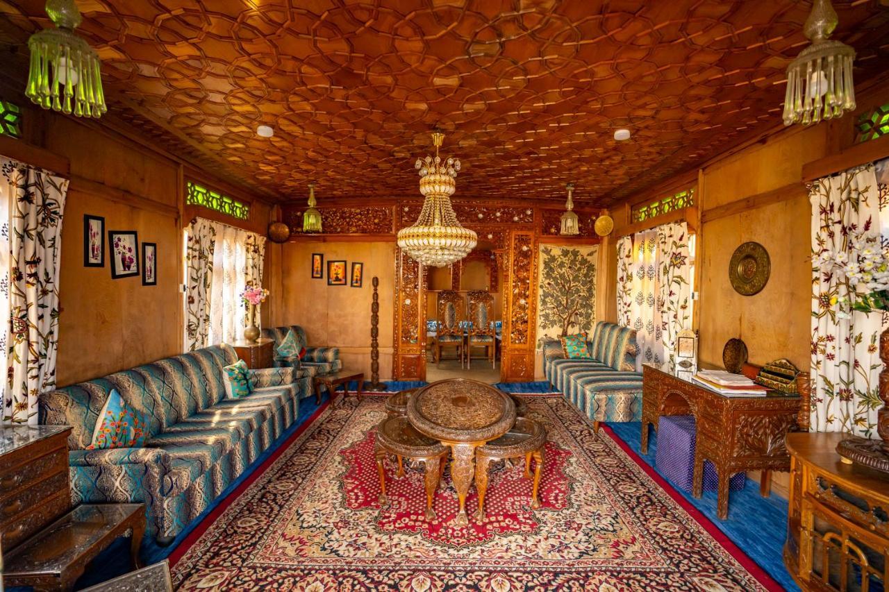 מלון Srīnagar Houseboat Altaf And Transportation מראה חיצוני תמונה
